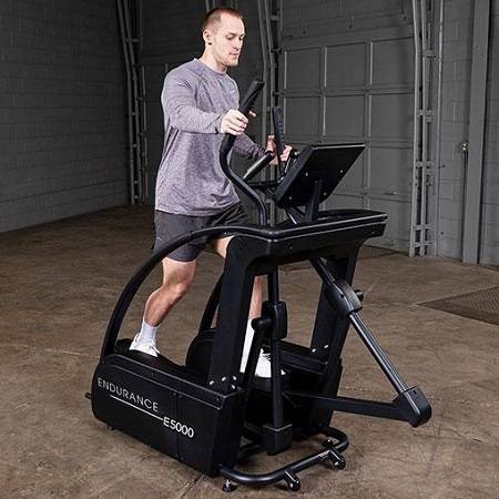Body Solid Endurance Commercial Center Drive Elliptical E5000 - Image 4