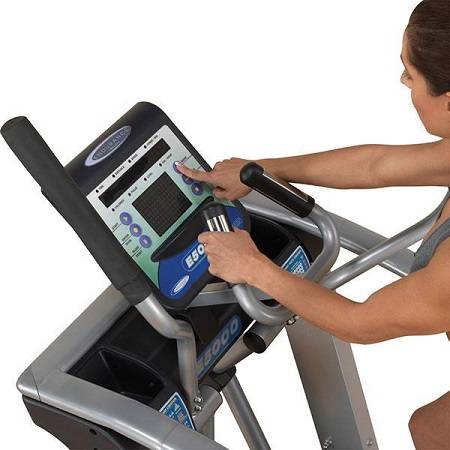 Body Solid Endurance Commercial Center Drive Elliptical E5000 - Image 3