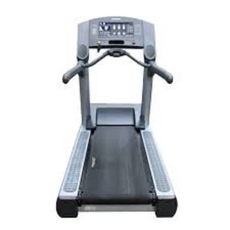 Life Fitness Commercial Gym T9i Treadmill 4.0HP AC Motor 110VAC - Image 4